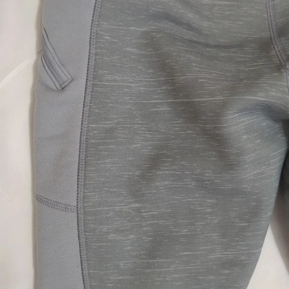 Athleta SpaceDye Polartec Power Stretch Peak Tight, Color Gray Size XS - Picture 11 of 14